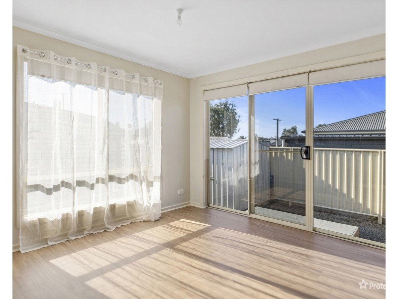 11 Gillies Street, Maryborough VIC 3465