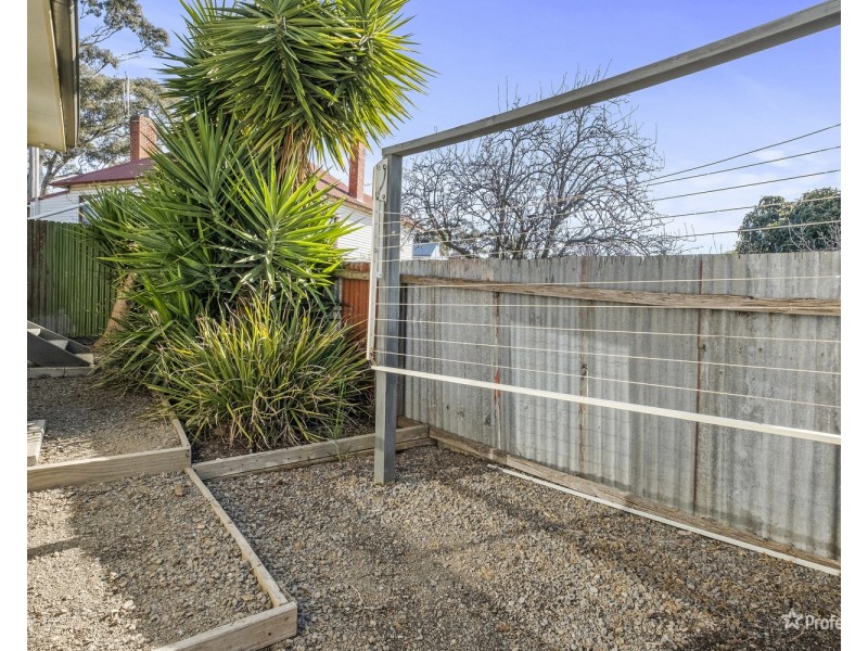 11 Gillies Street, Maryborough VIC 3465