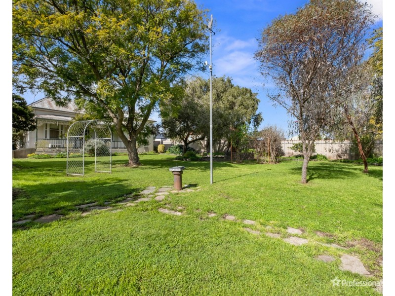 106 Burns Street, Maryborough VIC 3465