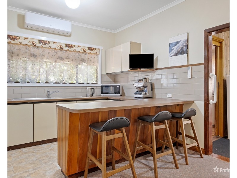 13 Taylor Street, Maryborough VIC 3465