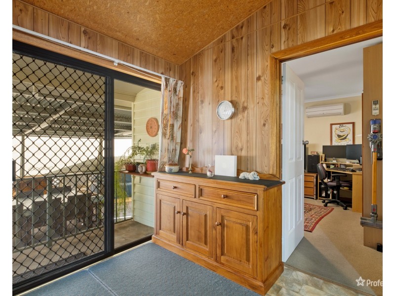 13 Taylor Street, Maryborough VIC 3465