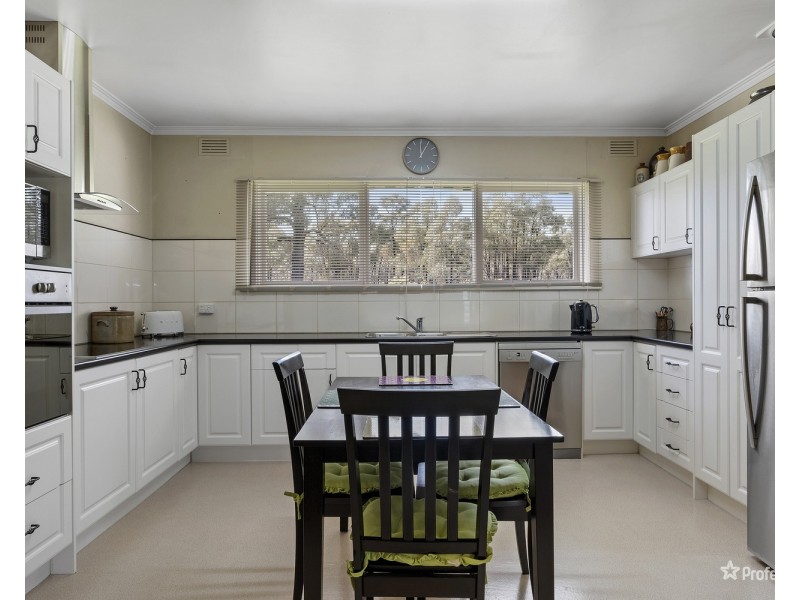 48 Tullaroop Track, Maryborough VIC 3465