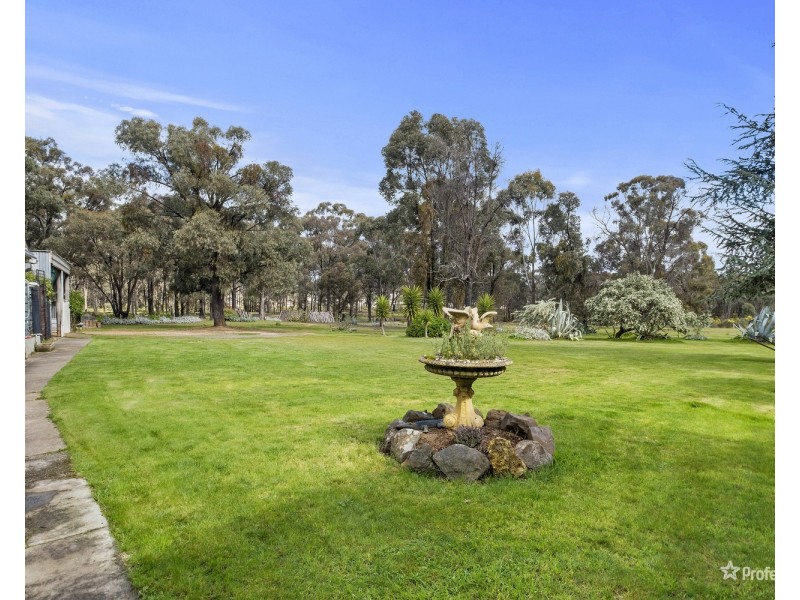 48 Tullaroop Track, Maryborough VIC 3465