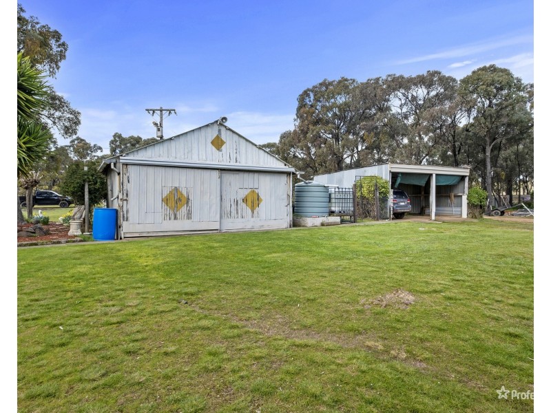 48 Tullaroop Track, Maryborough VIC 3465