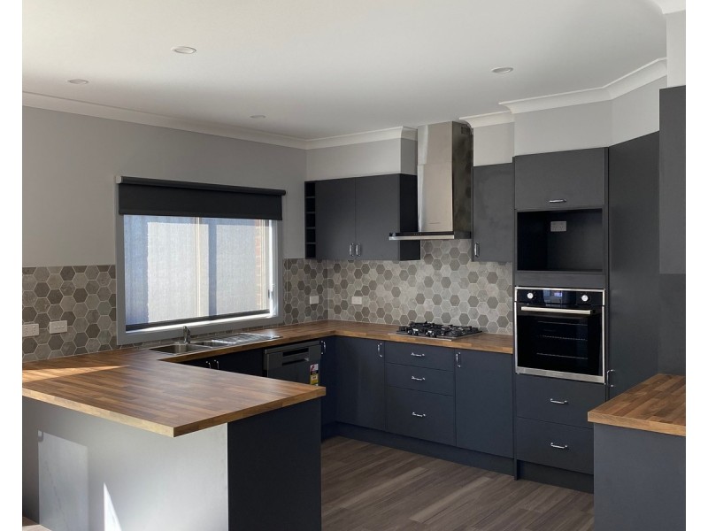 2/30 Sutton Road, Maryborough VIC 3465