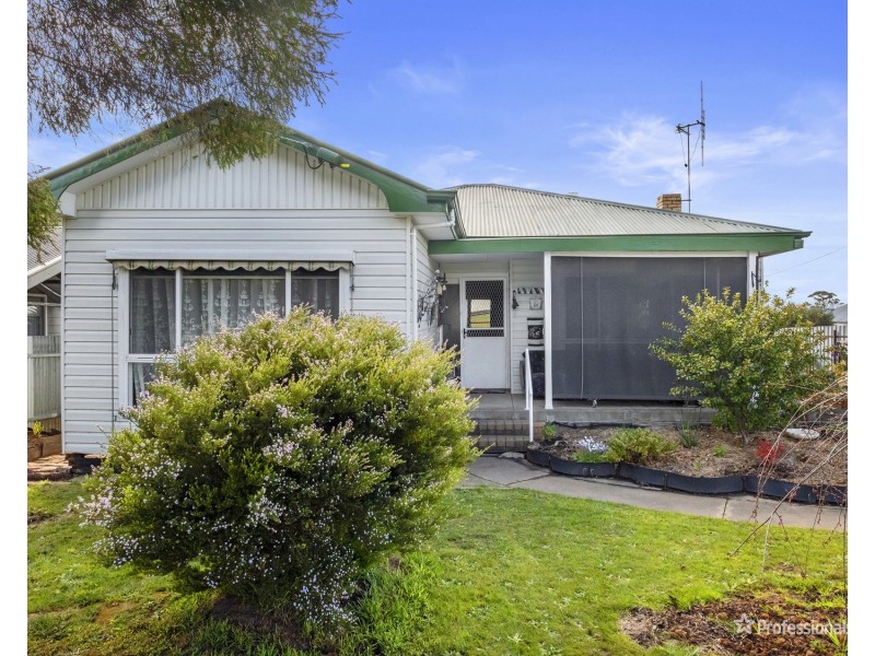 14 Laidman Street, Maryborough VIC 3465