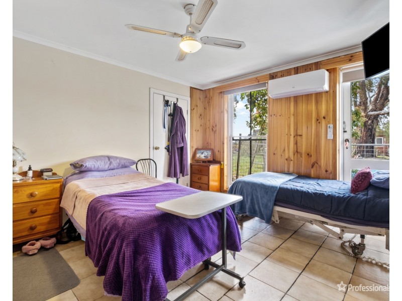 1736 sunraysia Highway, Redbank VIC 3477