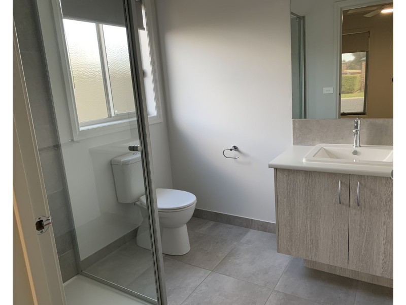 10 Quinn Street, Maryborough VIC 3465