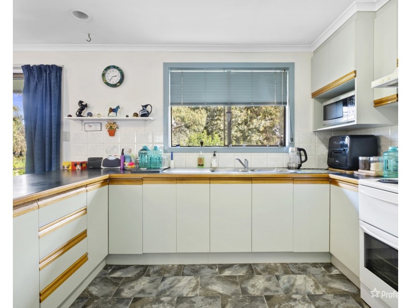 1 Massimo Court, Maryborough VIC 3465