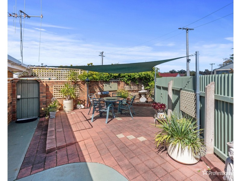 1/211-213 Gladstone Street, Maryborough VIC 3465