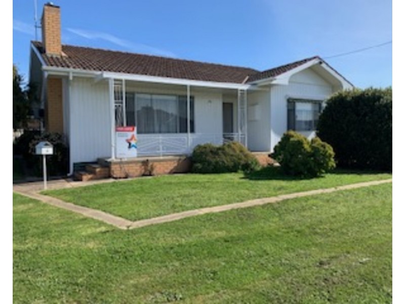 9 Wills Street, Maryborough VIC 3465