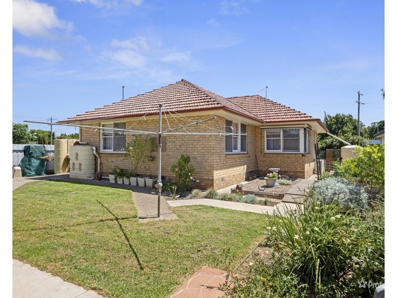 122 Park Road, Maryborough VIC 3465