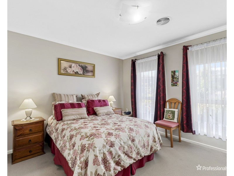 67 Gillies Street, Maryborough VIC 3465