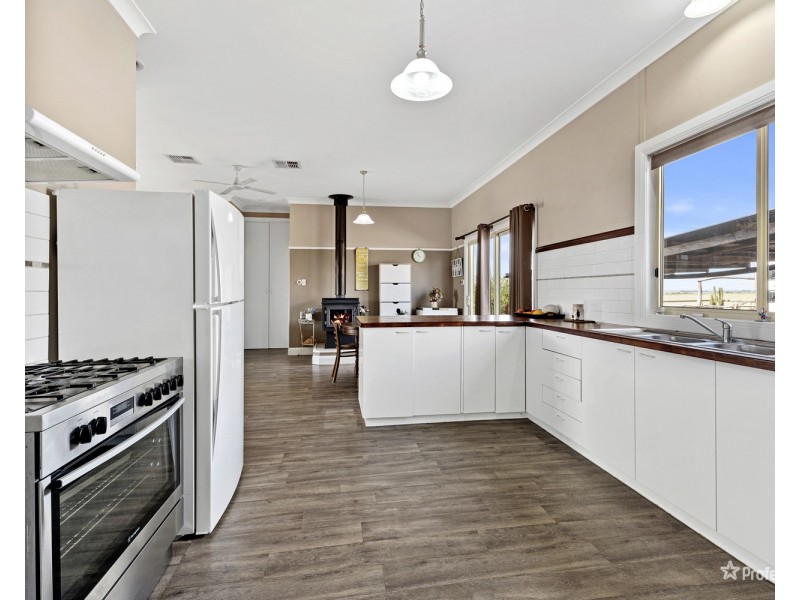991 Rodborough Road, Moolort VIC 3465