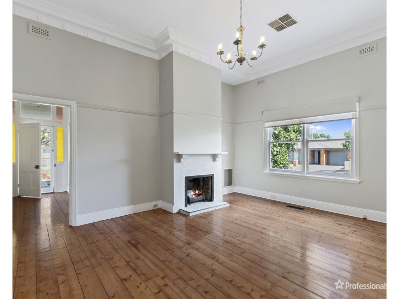 22 Wills Street, Maryborough VIC 3465