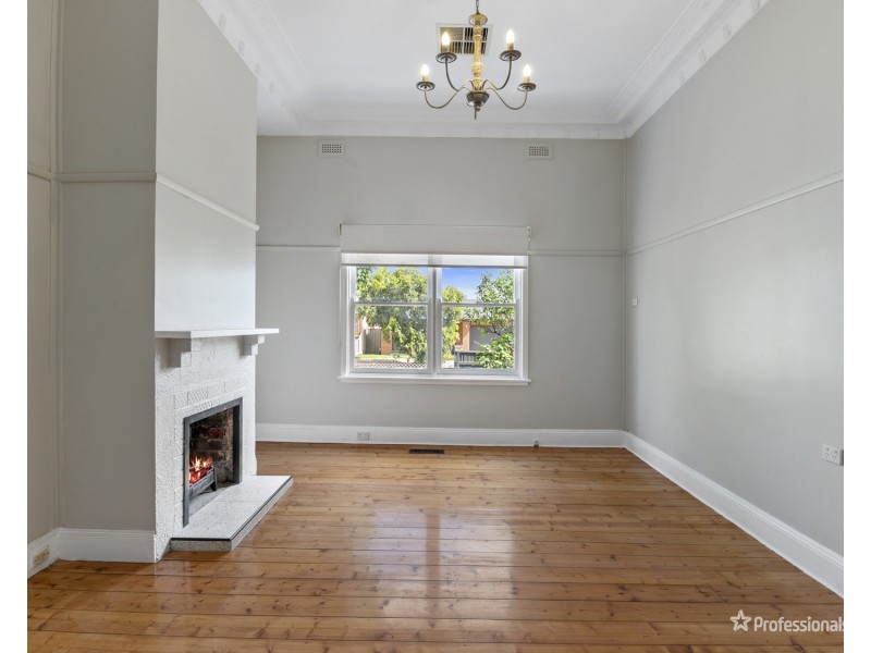 22 Wills Street, Maryborough VIC 3465