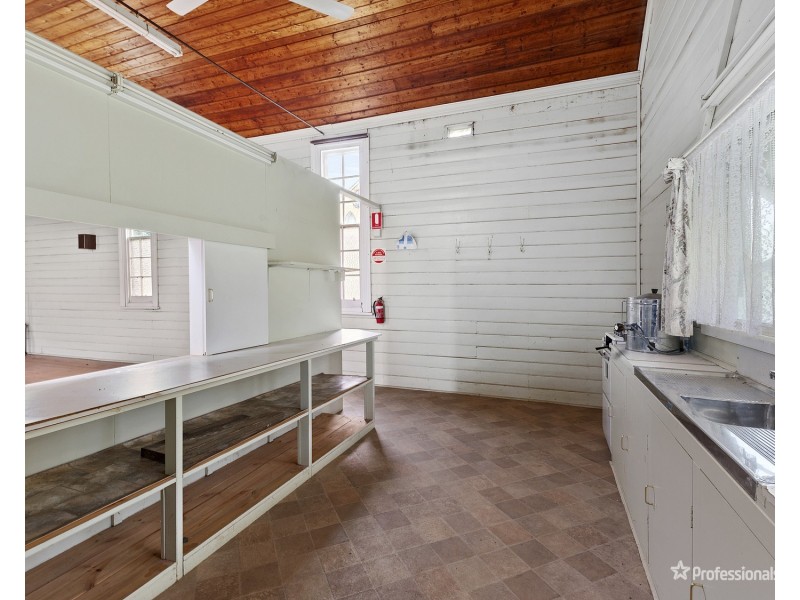 20  Mcneil Street, Carisbrook VIC 3464