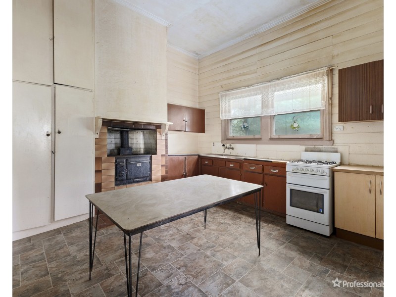 20  Mcneil Street, Carisbrook VIC 3464