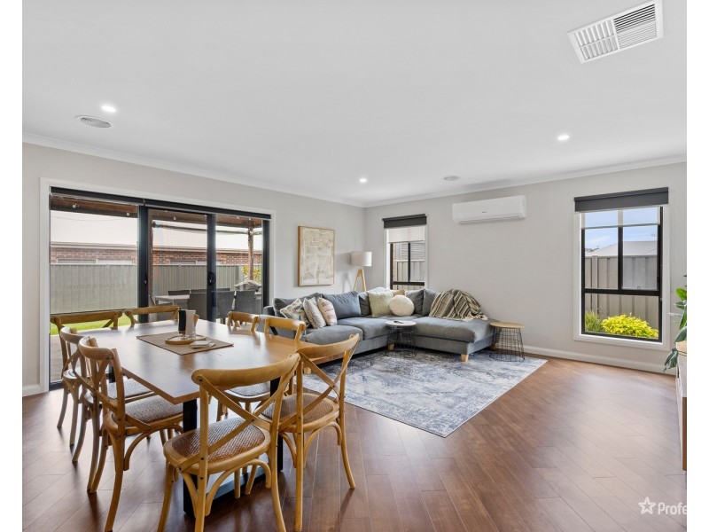 2 Chisholm Street, Maryborough VIC 3465