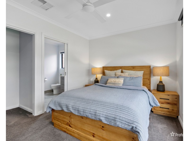 2 Chisholm Street, Maryborough VIC 3465