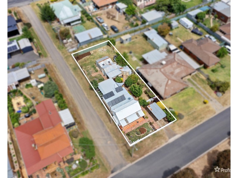 20 Cadle Street, Maryborough VIC 3465