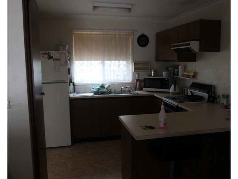 2/112 Park Road, Maryborough VIC 3465