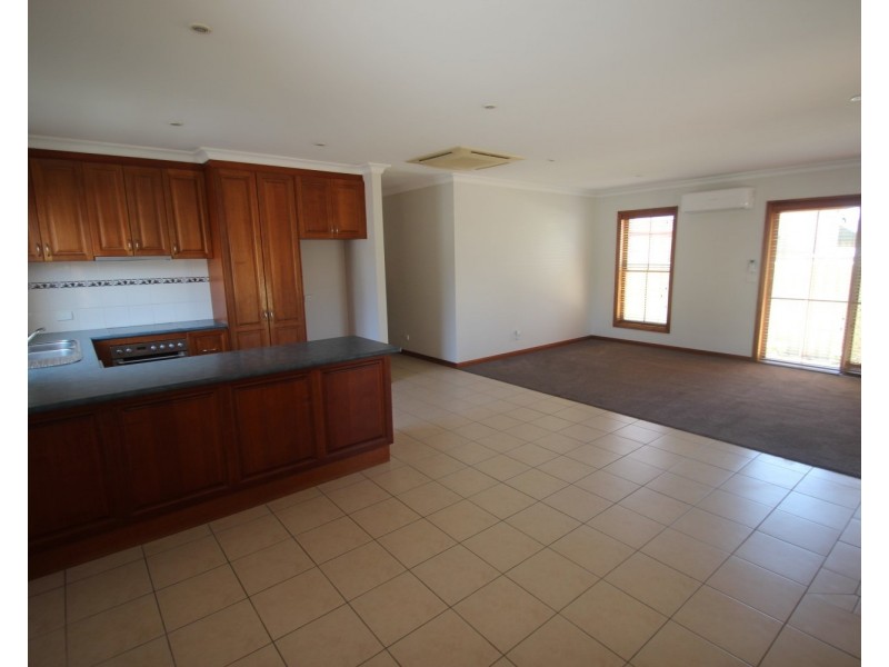 4/51 Park Road, Maryborough VIC 3465