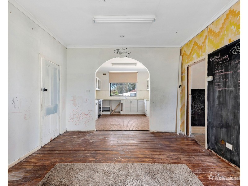 6 Marshall Street, Maryborough VIC 3465