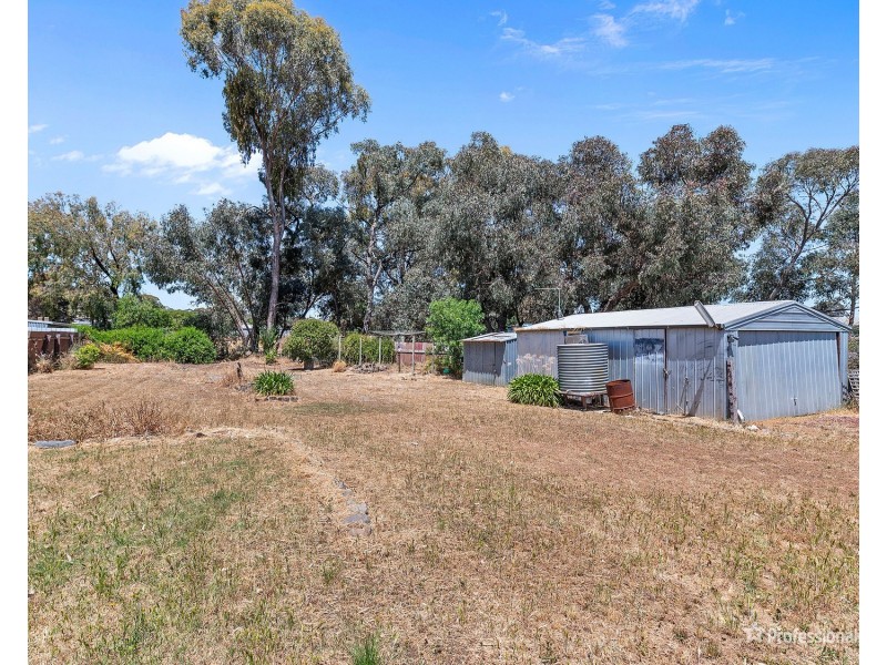 6 Marshall Street, Maryborough VIC 3465