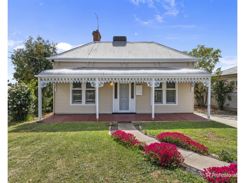 22 Wills Street, Maryborough VIC 3465
