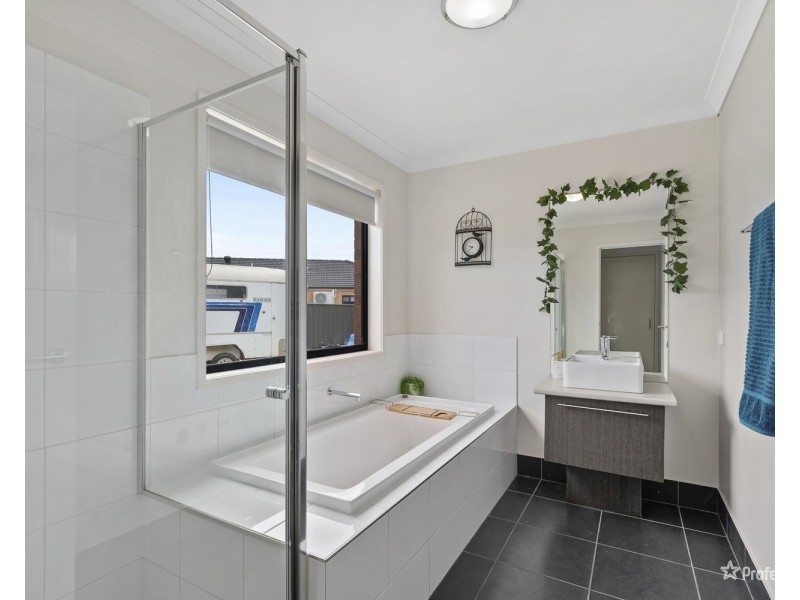 29 Hosken Street, Maryborough VIC 3465