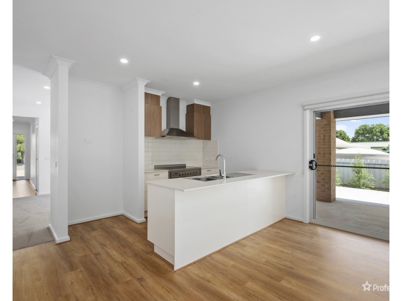 36 Broadway, Dunolly VIC 3472