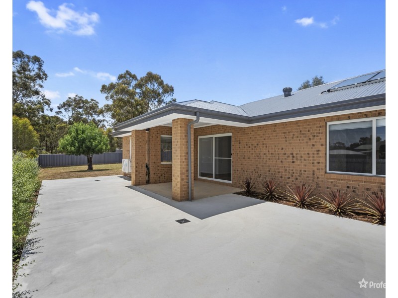 36 Broadway, Dunolly VIC 3472