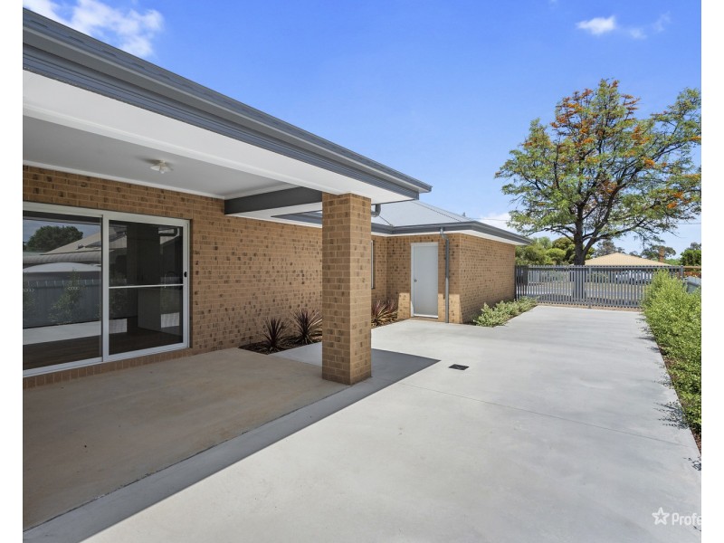 36 Broadway, Dunolly VIC 3472