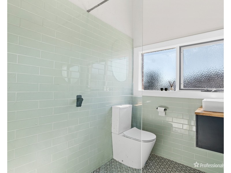 61 Majorca Road, Maryborough VIC 3465