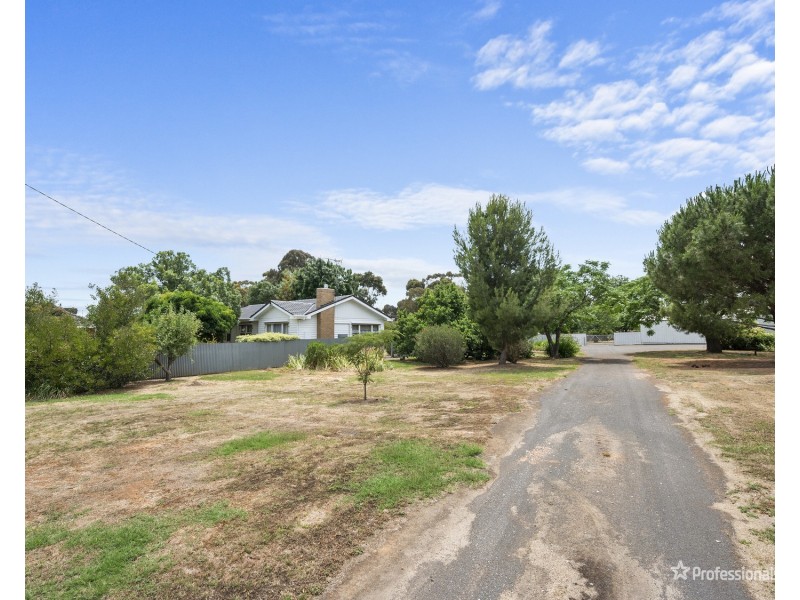 49-51 Majorca Road, Maryborough VIC 3465
