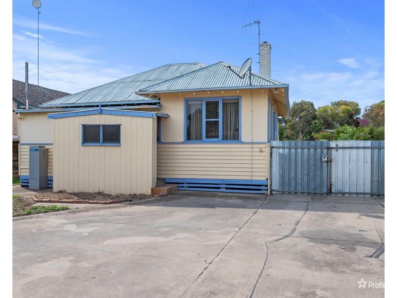 51 Burns Street, Maryborough VIC 3465
