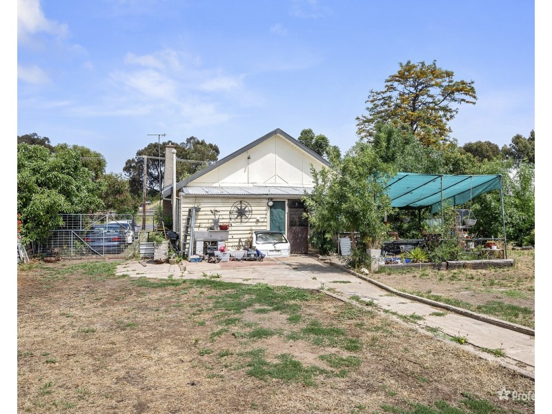 36  Golden Wattle Drive, Maryborough VIC 3465