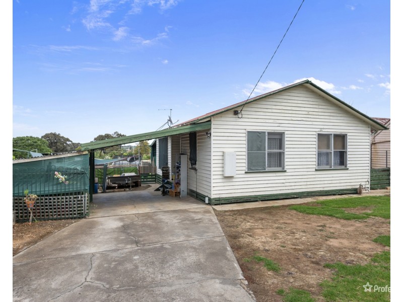 23 Outtrim Street, Maryborough VIC 3465