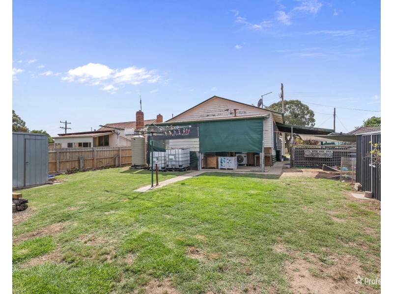 23 Outtrim Street, Maryborough VIC 3465