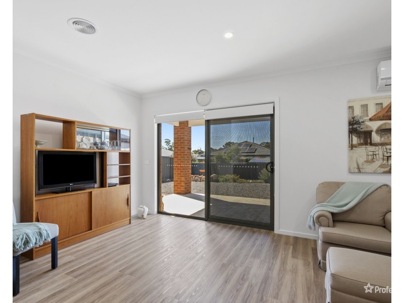 16 Chisholm Street, Maryborough VIC 3465