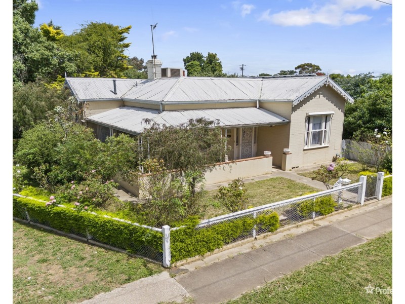 15 Nolan Street, Maryborough VIC 3465