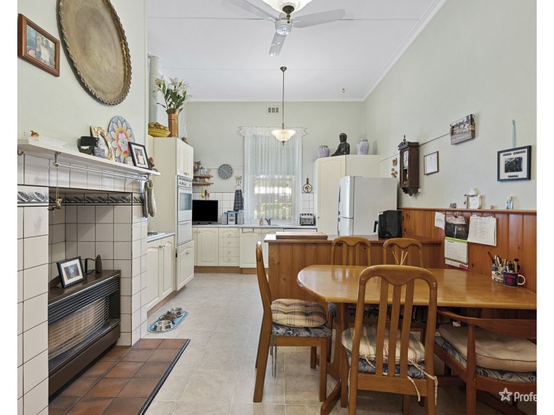 15 Nolan Street, Maryborough VIC 3465