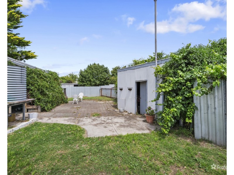 15 Nolan Street, Maryborough VIC 3465