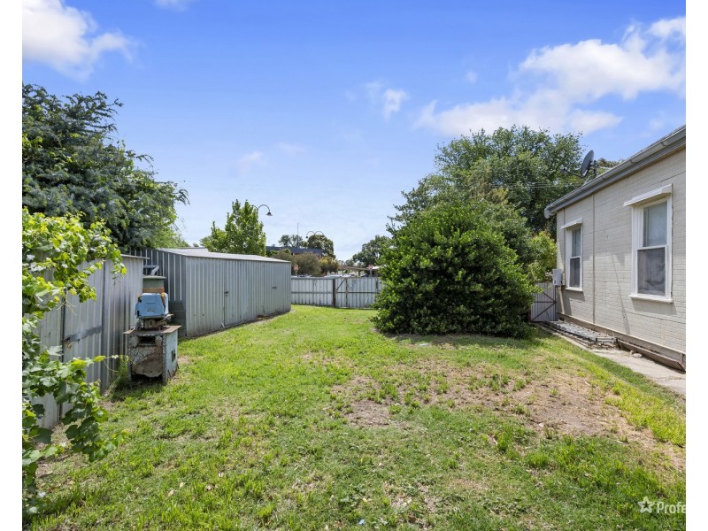 15 Nolan Street, Maryborough VIC 3465