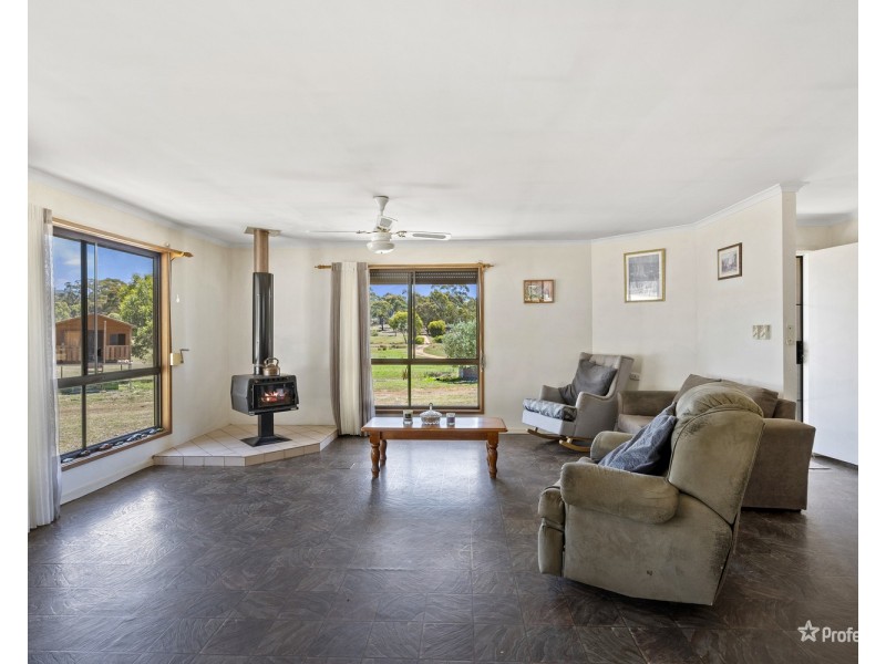 90  Bartletts Road, Red Lion VIC 3371