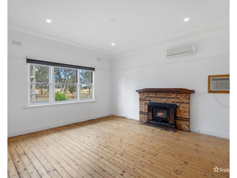 350 Bucknall Street, Carisbrook VIC 3464