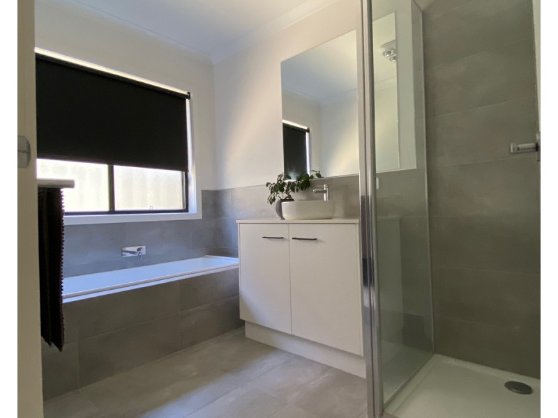 25 Chisholm Street, Maryborough VIC 3465