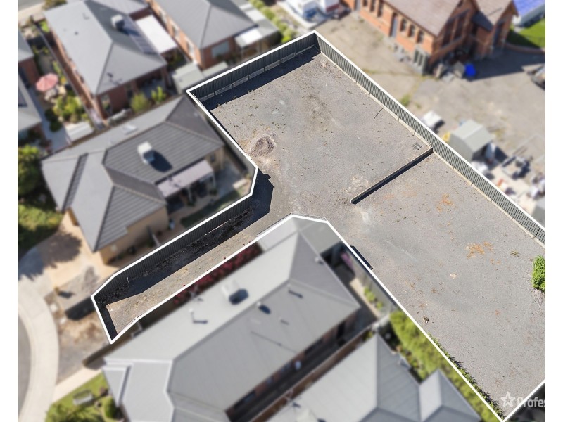 12 Doble Court, Maryborough VIC 3465