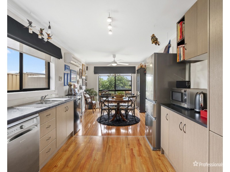 14A Mountain View Street, Avoca VIC 3467